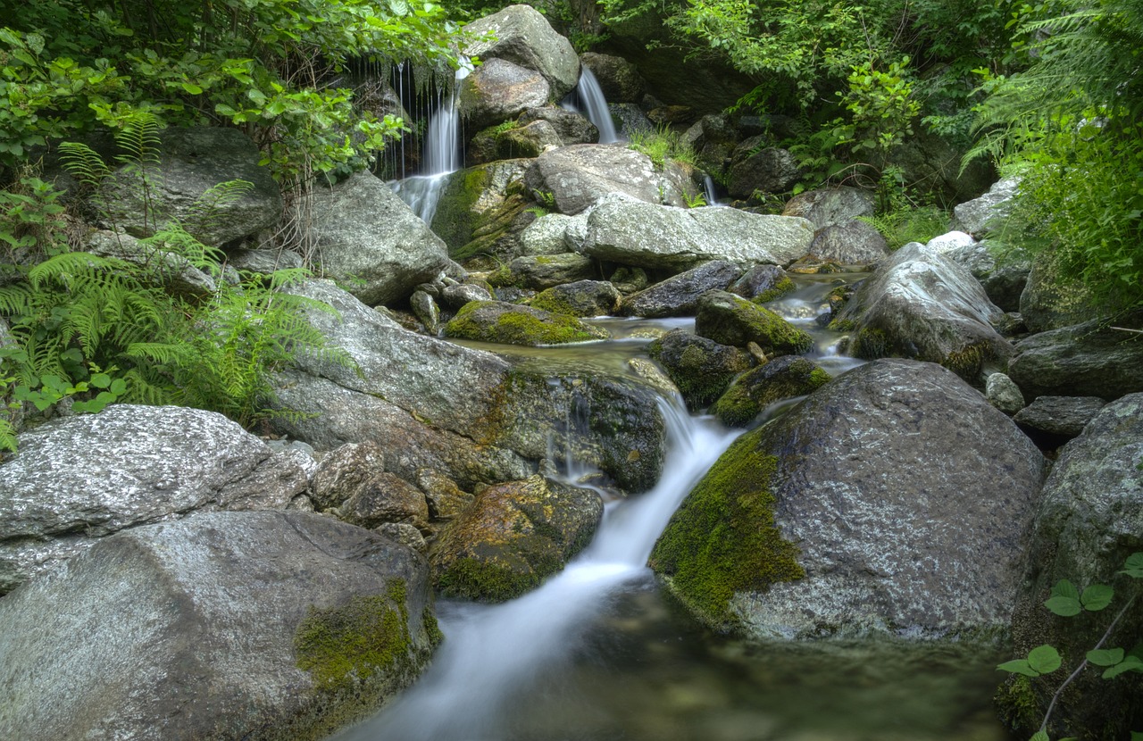 吉縣壺口瀑布最新動態(tài)，壯麗景觀與旅游熱潮的交融