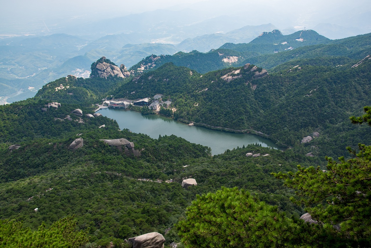 貴港高山大橋壯麗景觀與工程奇跡展現(xiàn)的最新圖片欣賞